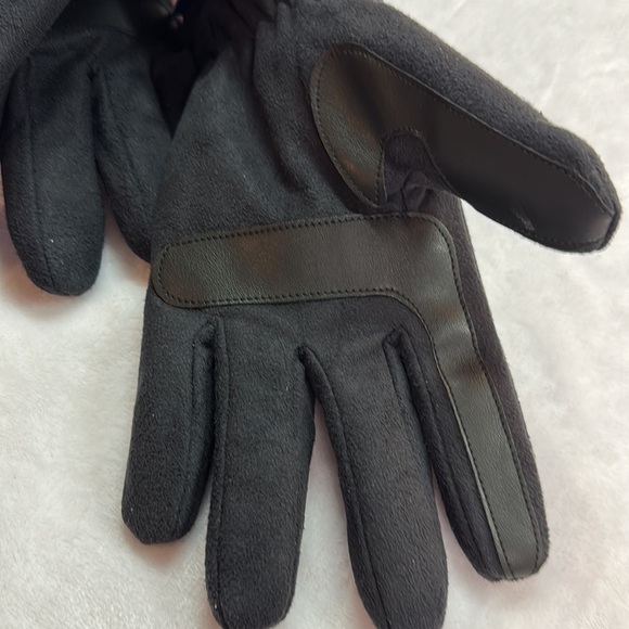 Isotoner Womens Black Winter Gloves SmartDRI SmarTouch NWT L/XL - Picture 11 of 11